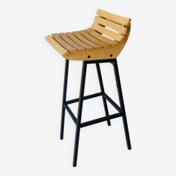 Tabouret en bois et fer