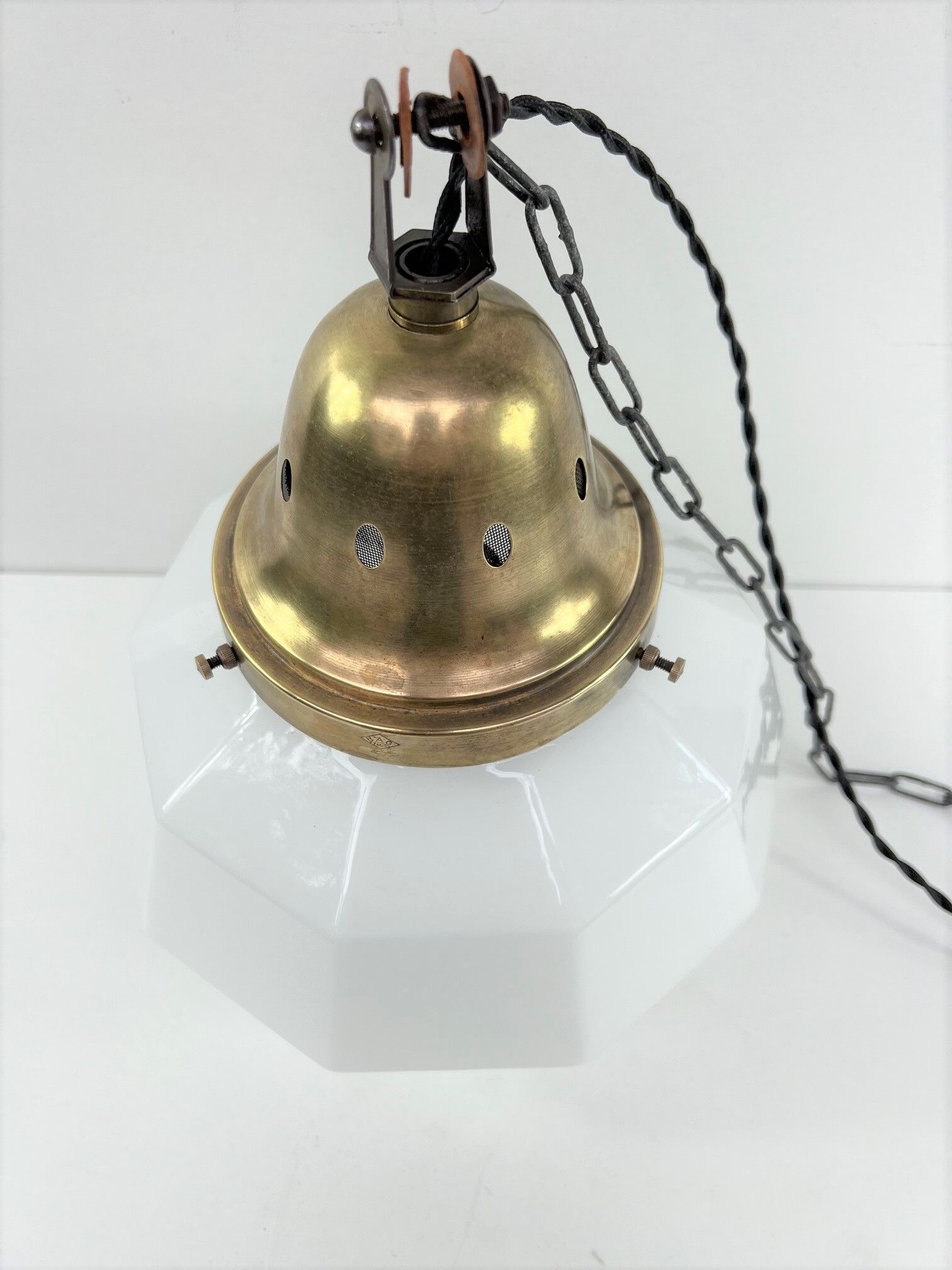 Hanging bag paris 1920 1930 opaline brass