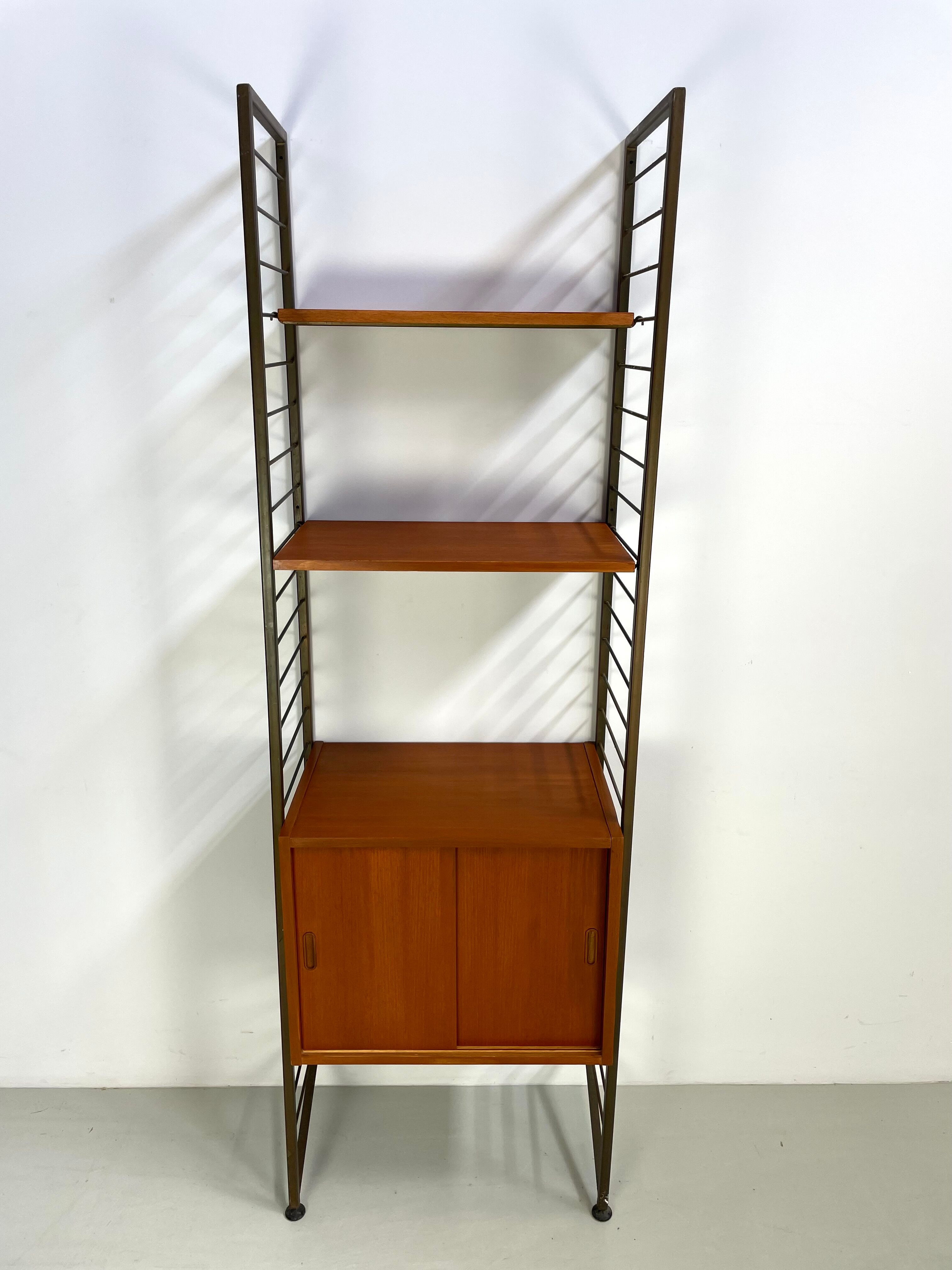 Vintage  wall unit Ladderax