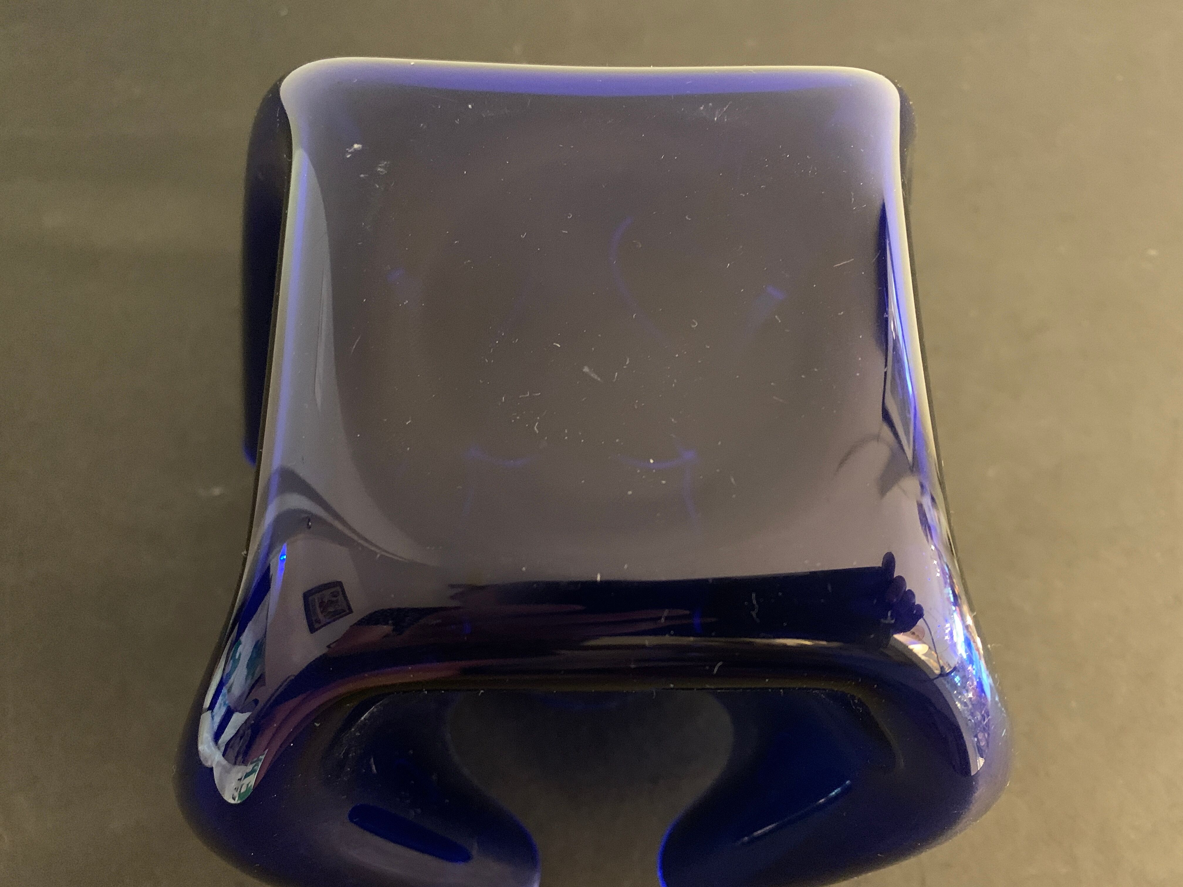 Luigi Massoni handkerchief vase for Guzzini in blue plexiglass