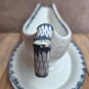 Saucière ancienne Sarreguemines forme Bambou – décor bleu non répertorié – terre de fer