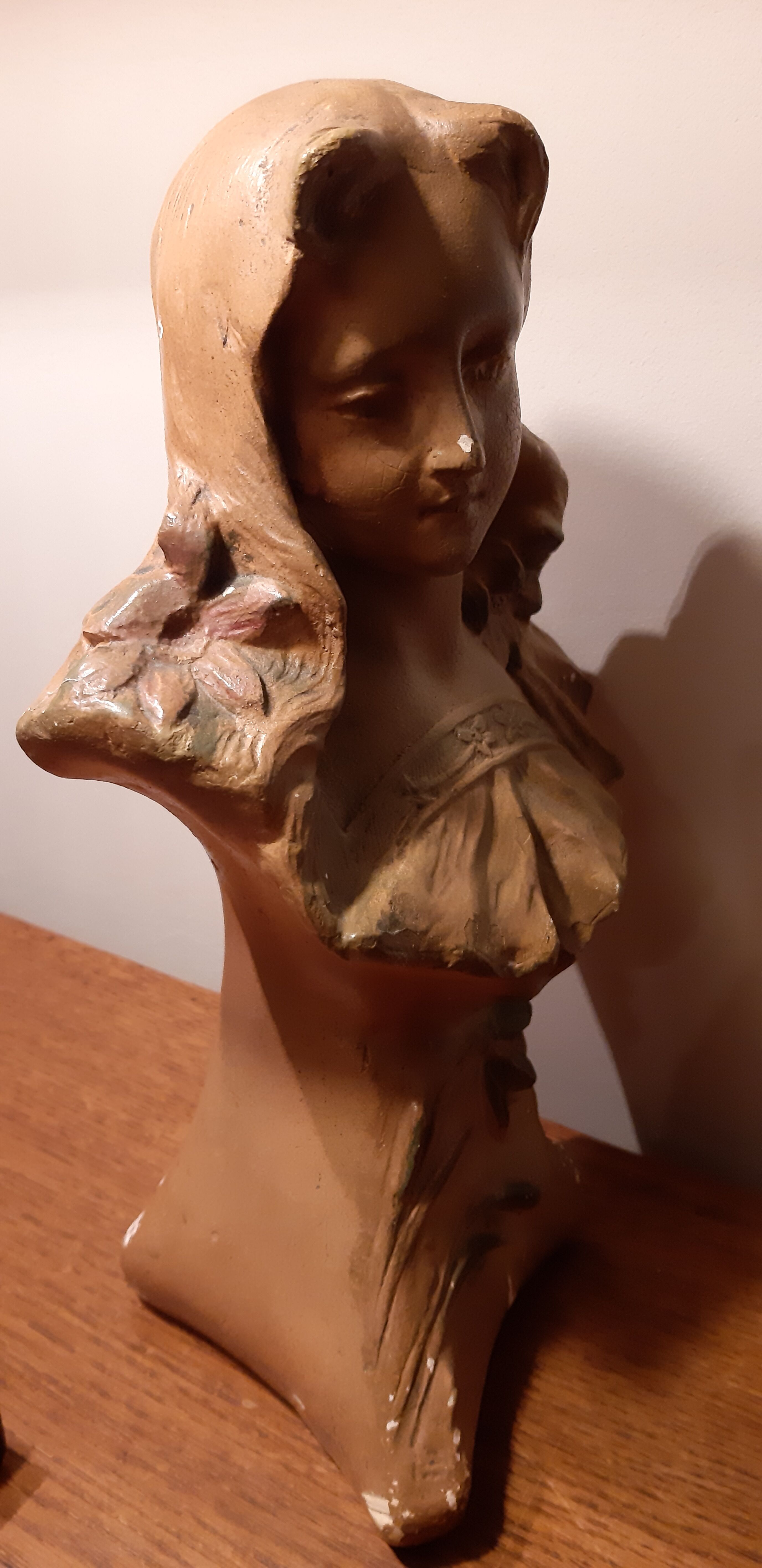 Bust in old plaster 1900 Art Nouveau signed Hochoch