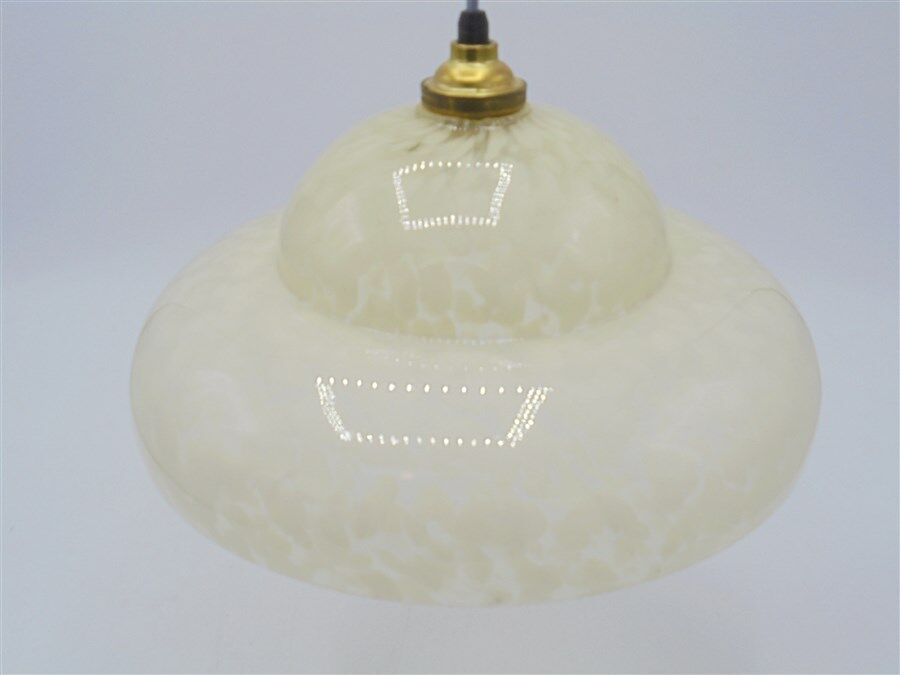 Speckled glass suspension