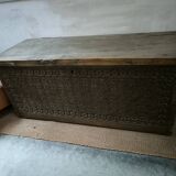 Coffre en bois Haute époque Cévenol