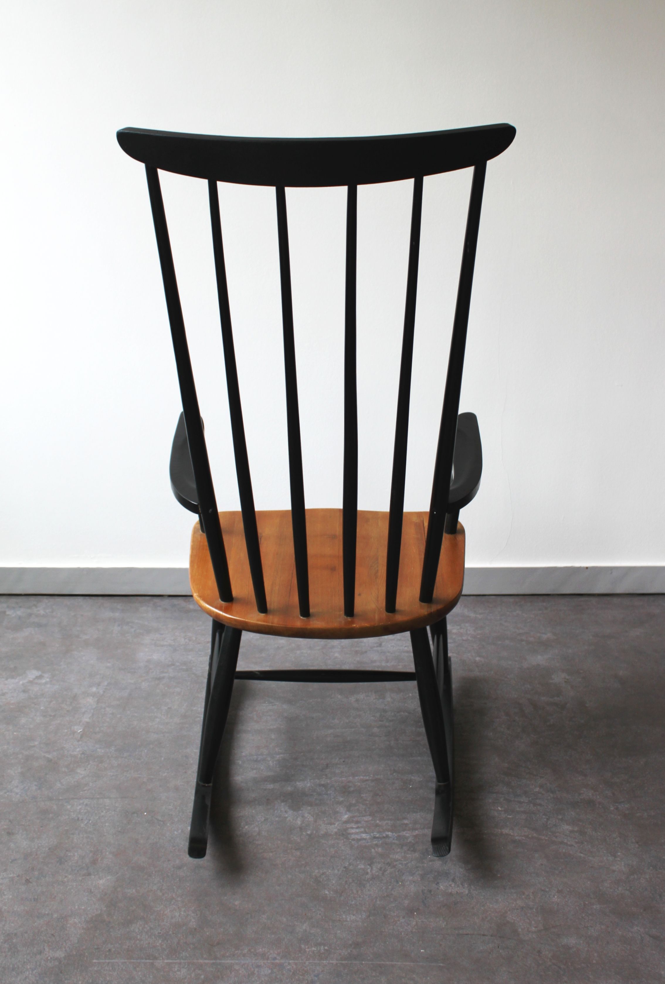 Rocking chair, mid-20th century
