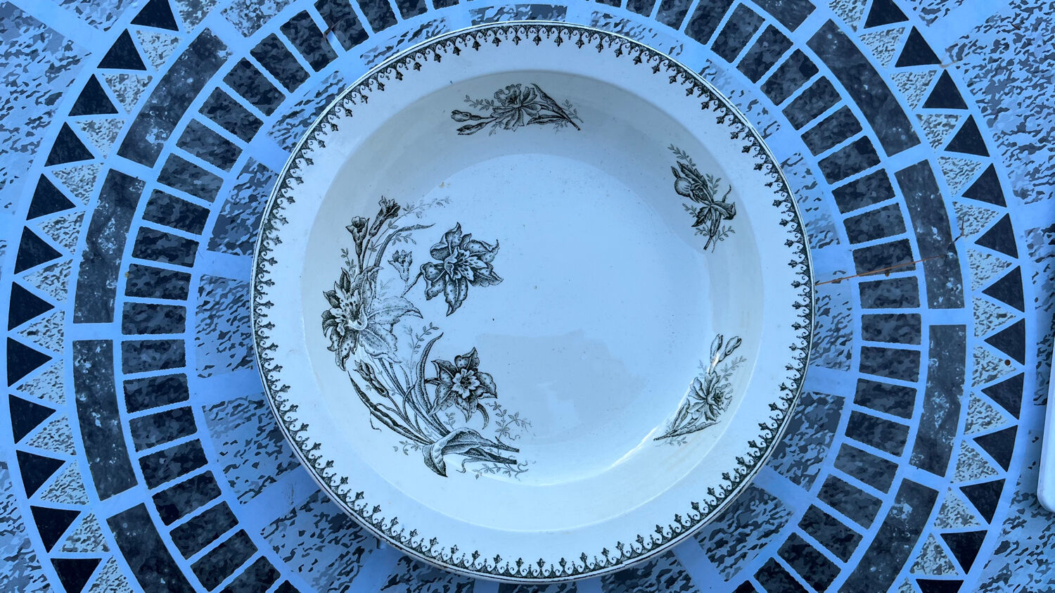 Vintage PF earthenware hollow dish