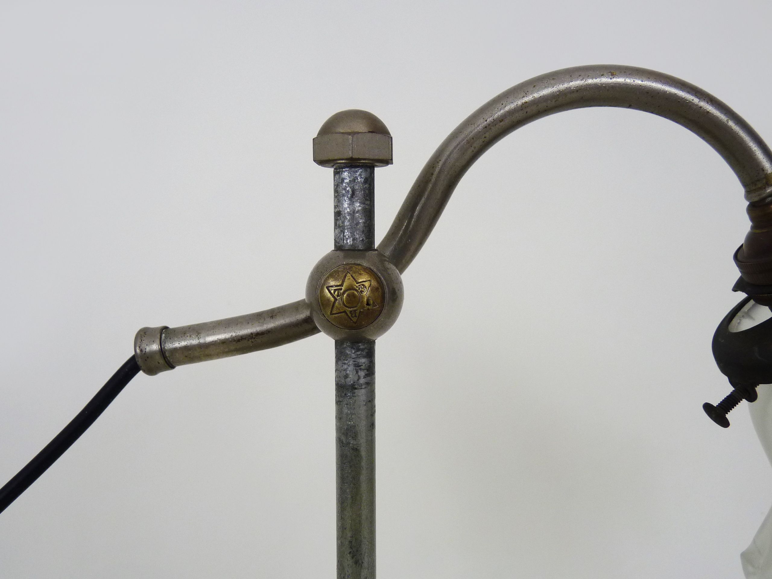 Articulated desk lamp, swan neck United SGDG art deco. Year 20 30