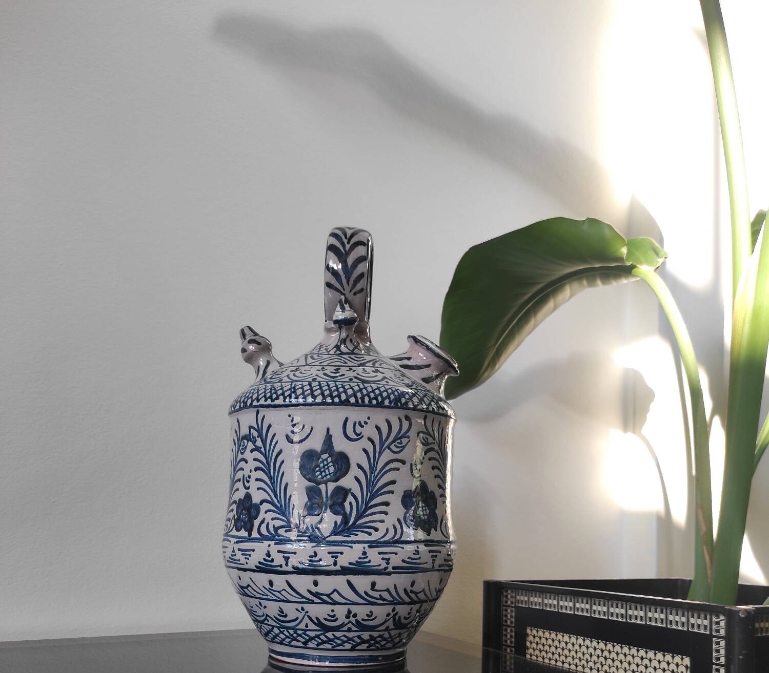 Vase, jug (Botijo) vintage