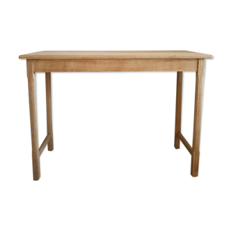 Raw wood console
