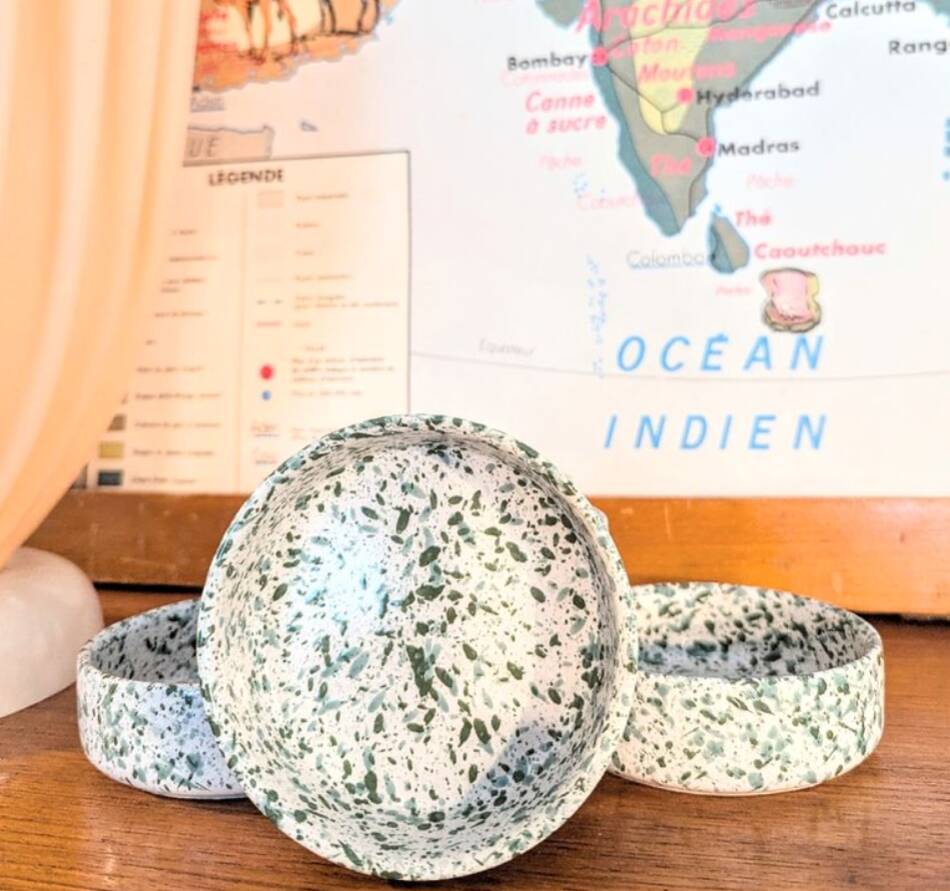 set of 4 green terrazzo effect ramekins