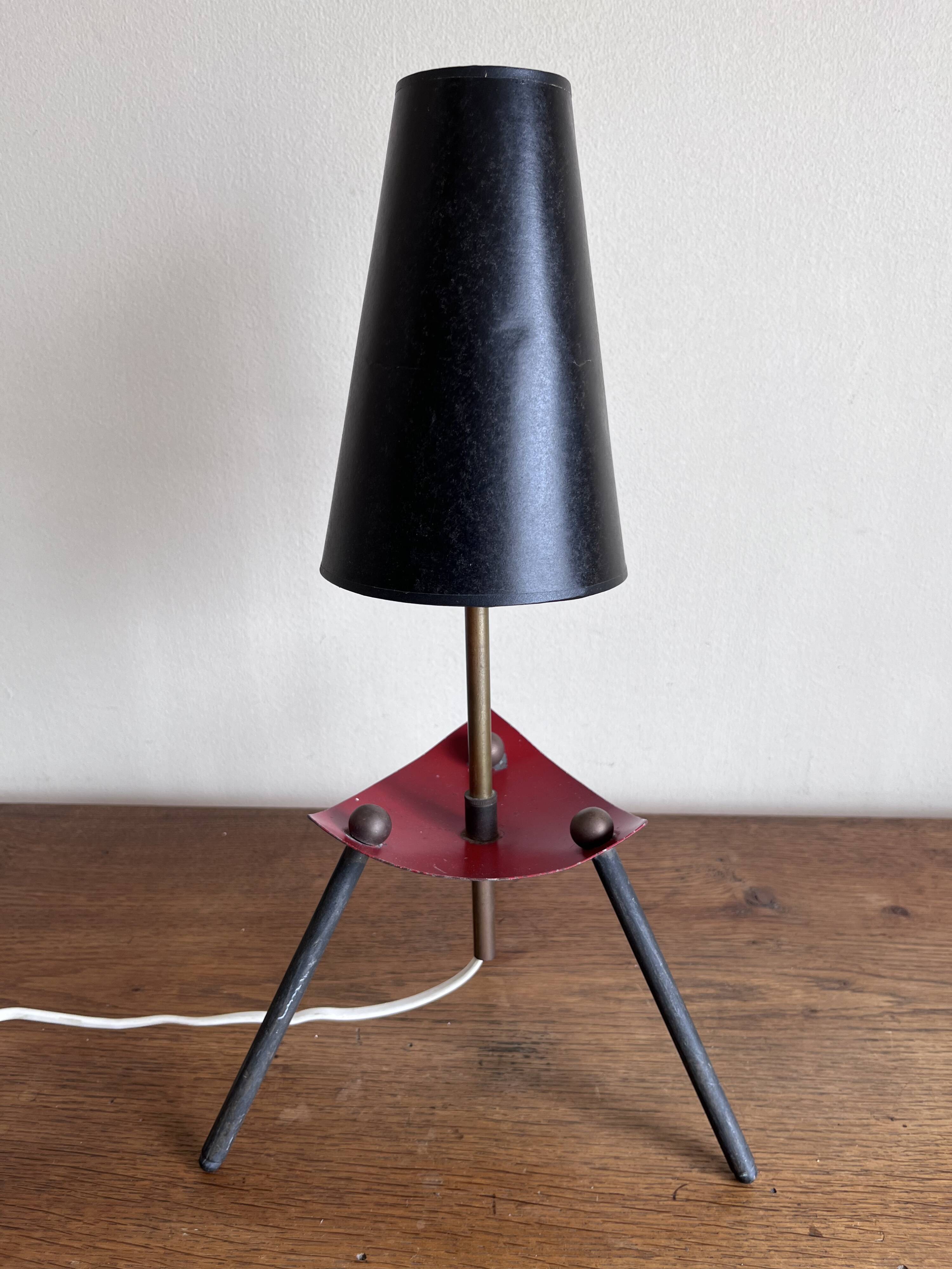 1950s modernist tripod lamp made of sheet metal and brass.