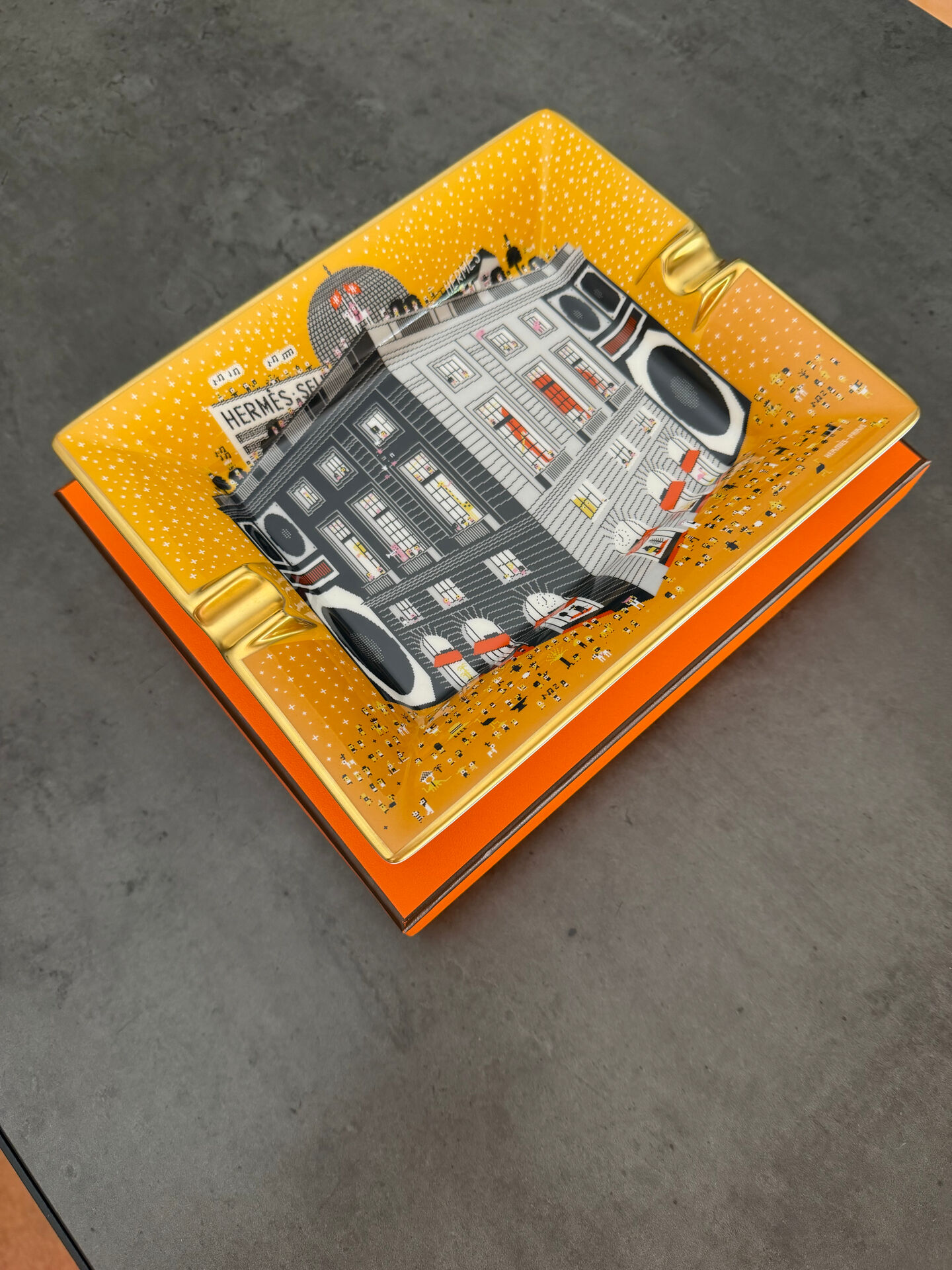 Hermès ashtray