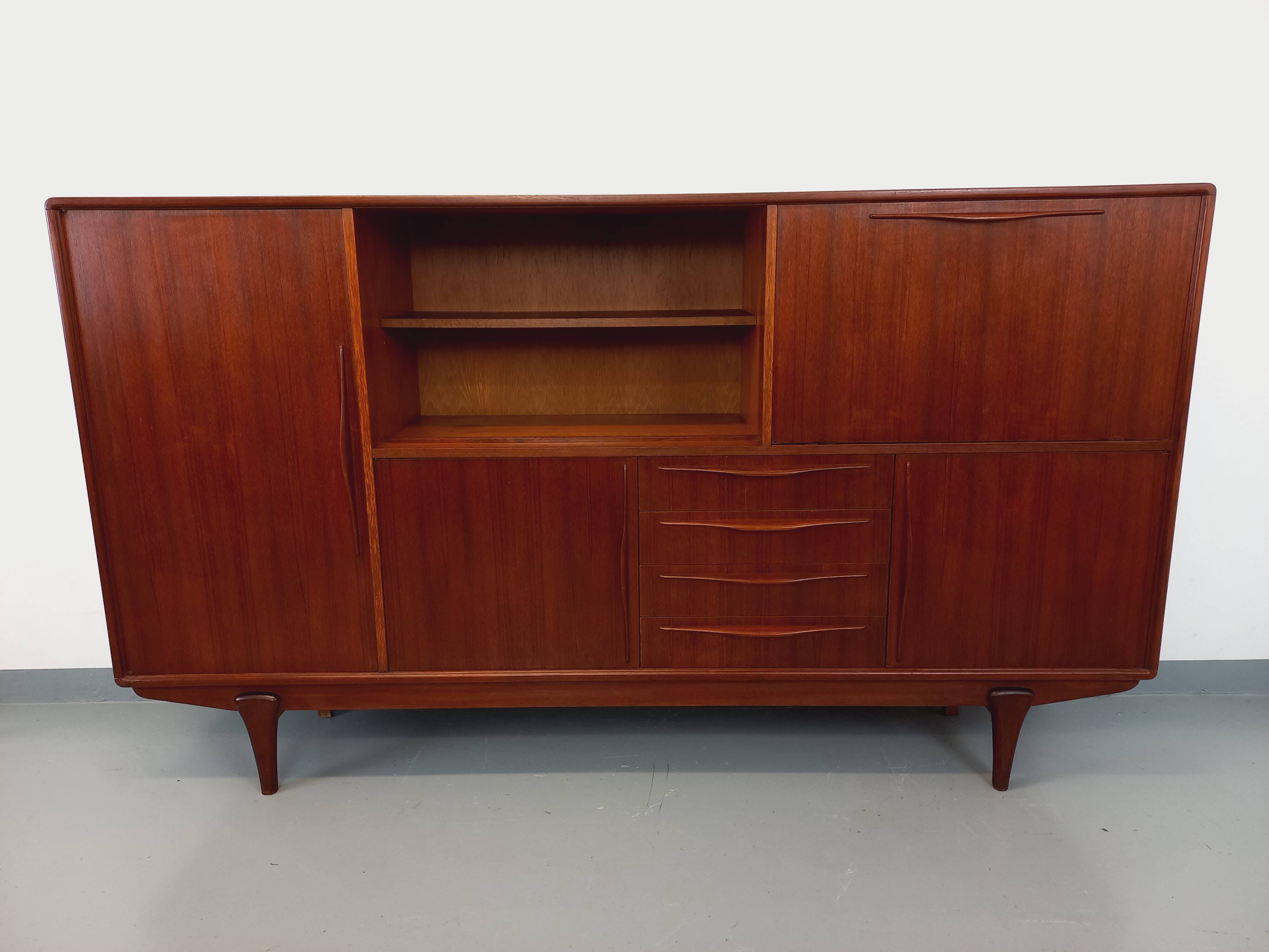 Vintage Scandinavian high sideboard in teak from the 50s and 60s