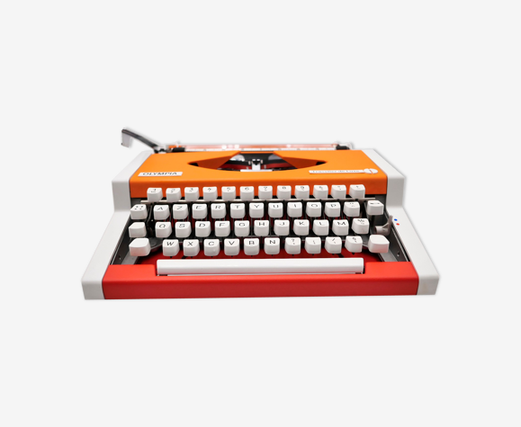 Machine à écrire Olympia Traveller de Luxe Rouge orange révisée ruban neuf