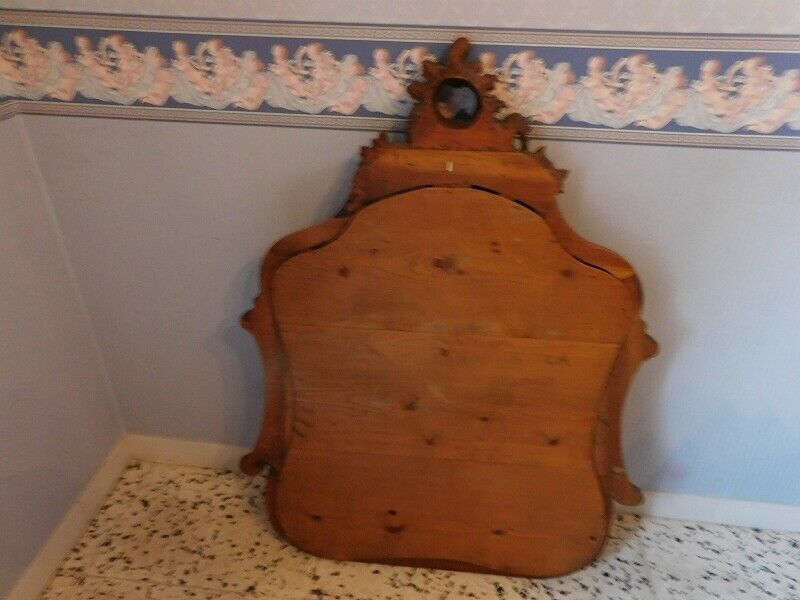 Louis XV style rocaille mirror in walnut, wall-mounted, 110x85cm