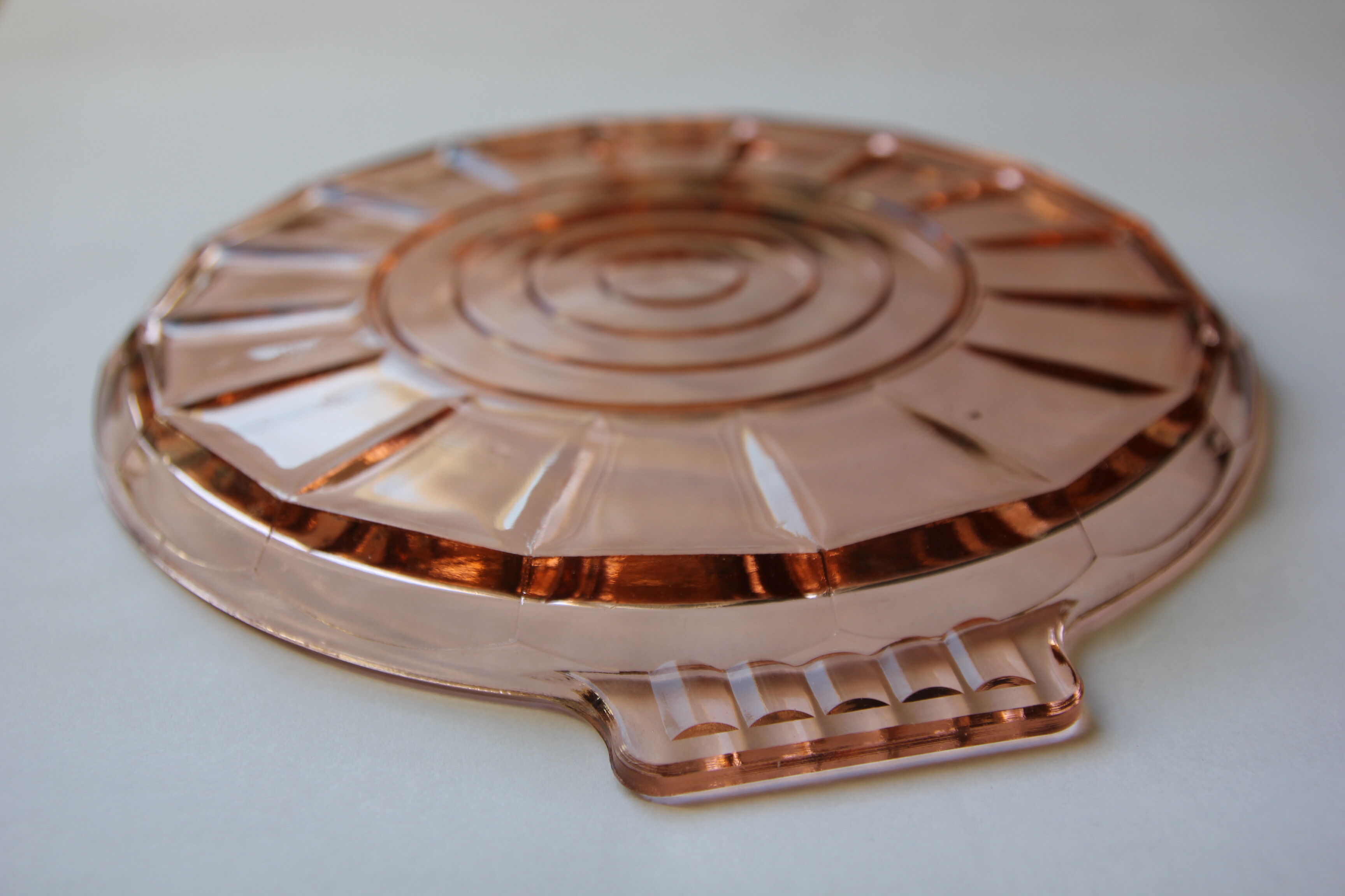 Round pink glass dish