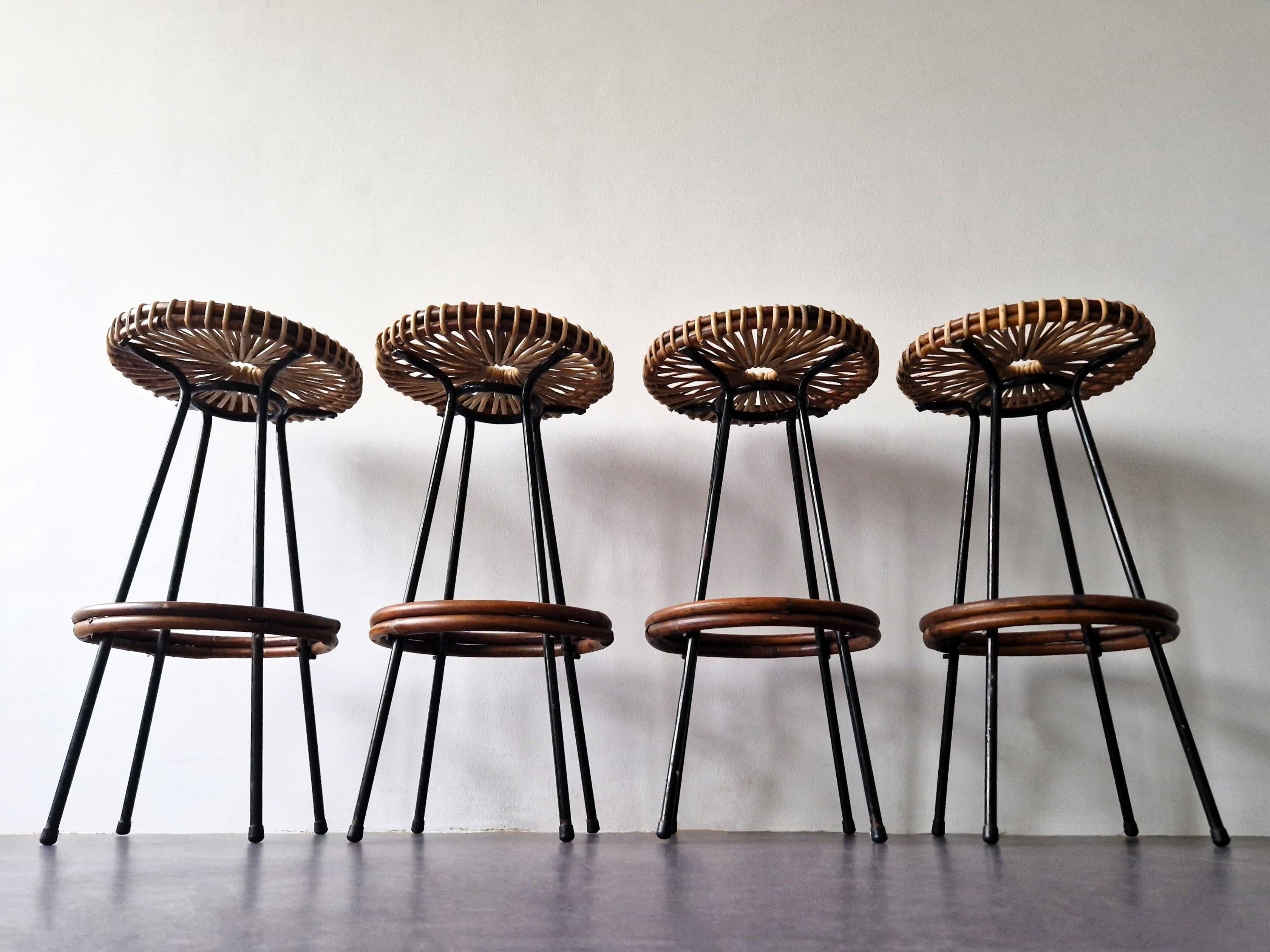 Ensemble de 4 tabourets en rotin pour Rohé Noordwolde, Pays-Bas 1960