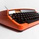 Machine à écrire brother de luxe 879 révisée et ruban neuf qwertz