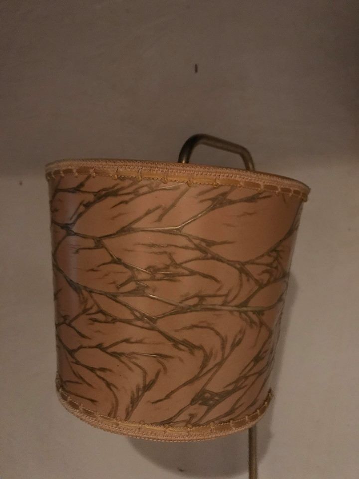 Lamp door magazine 1950