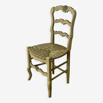 Mulched Provencal chair