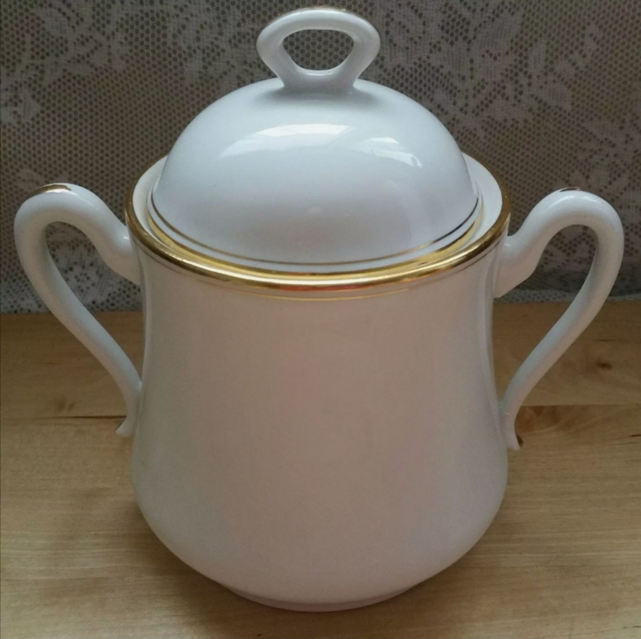 Sucrier vintage porcelaine de Limoges liseré or