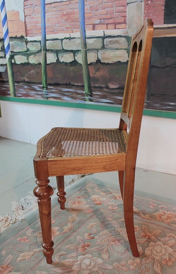 Suite de 4 chaises Louis Philippe en merisier XIXème