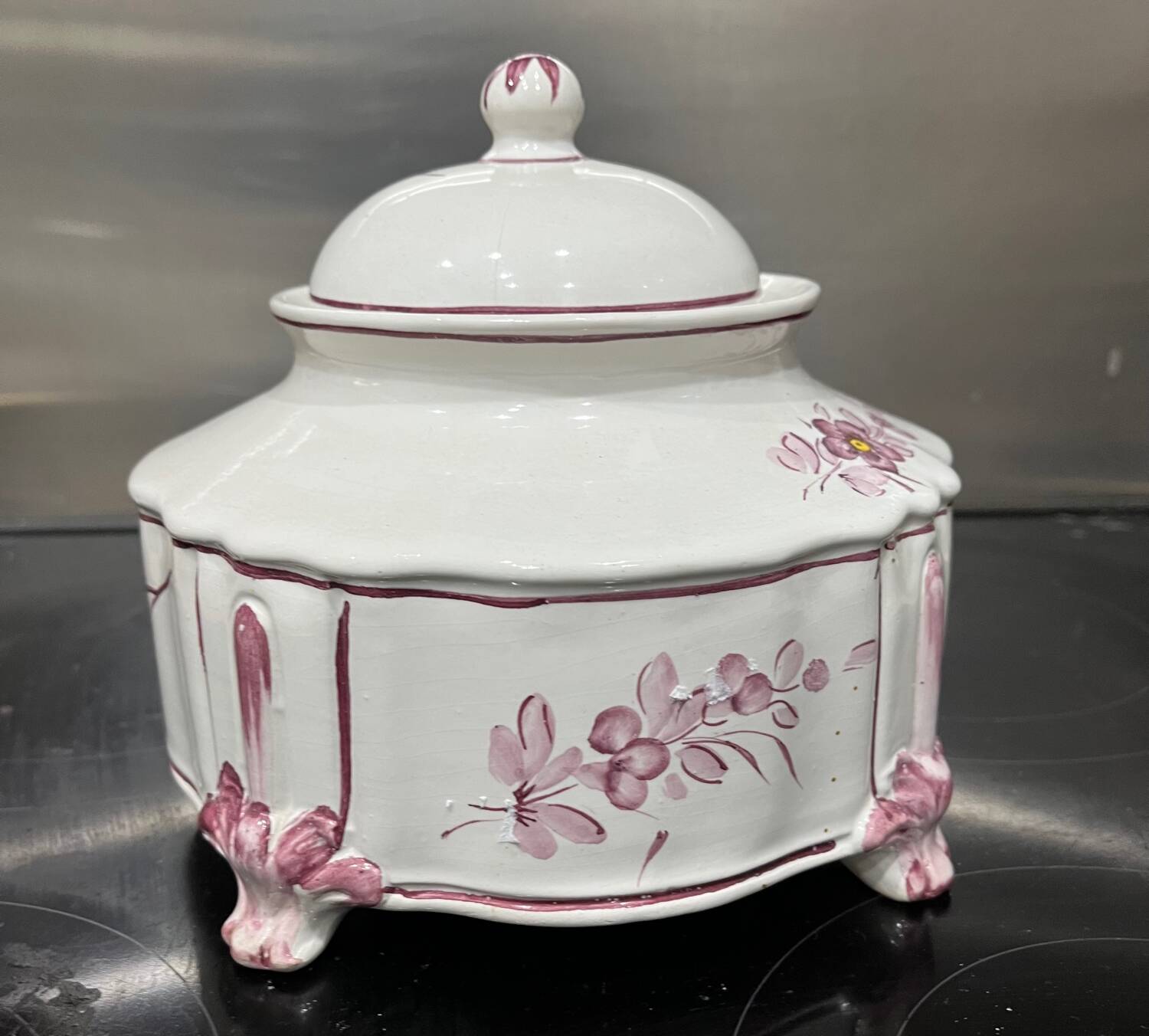 Candy box or covered earthenware pot