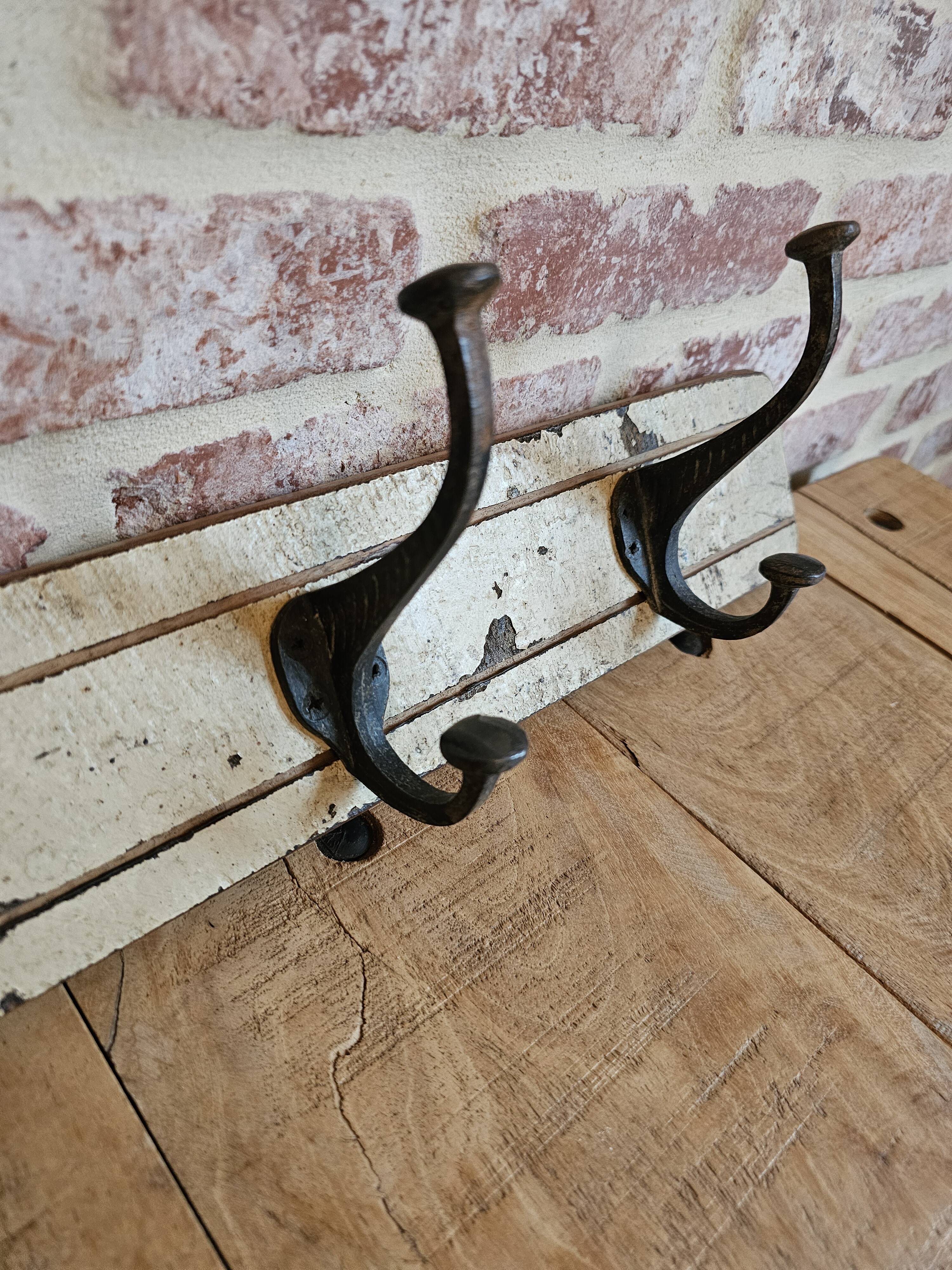 Solid teak coat hook with 4 double cast iron hooks