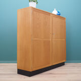 Armoire en chêne, années 60, design danois, fabriquée au Danemark