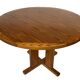 Table à manger ovale en pin, années 1970