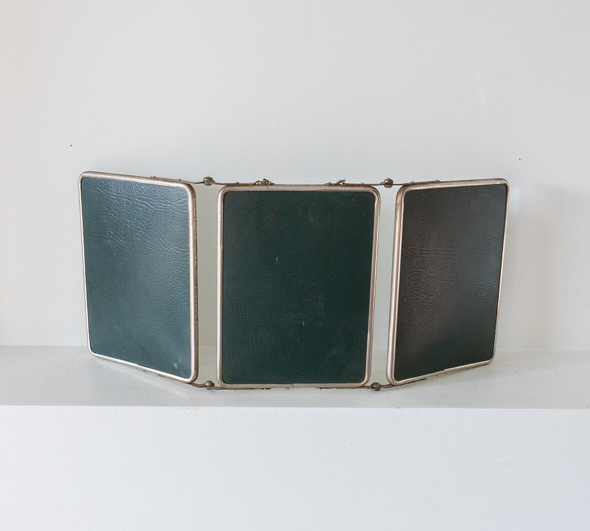 Barber triptych mirror 49x20cm