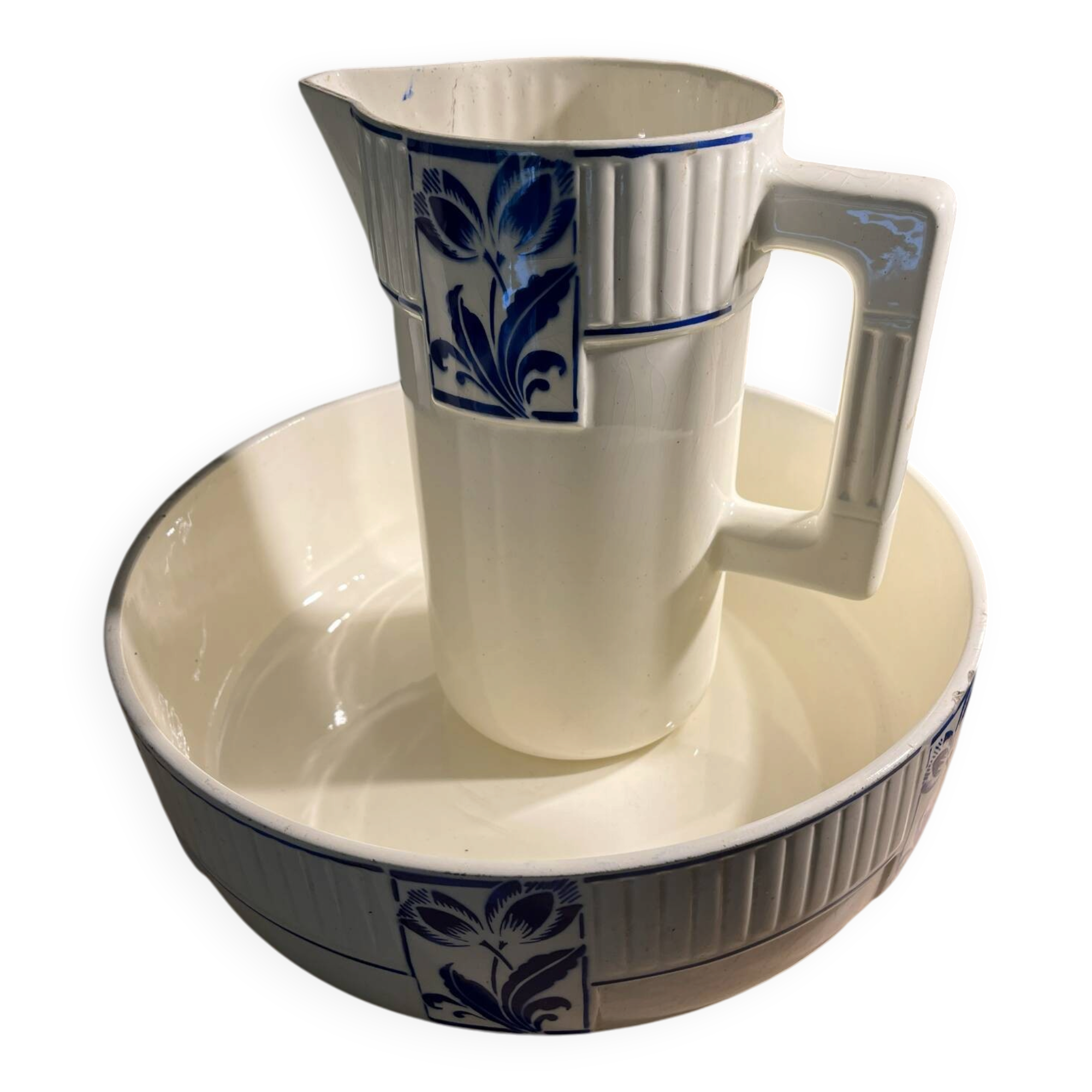 Art Deco toilet set K&G Lunéville – jug and large basin