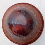 Crystal cut with speckled inclusion