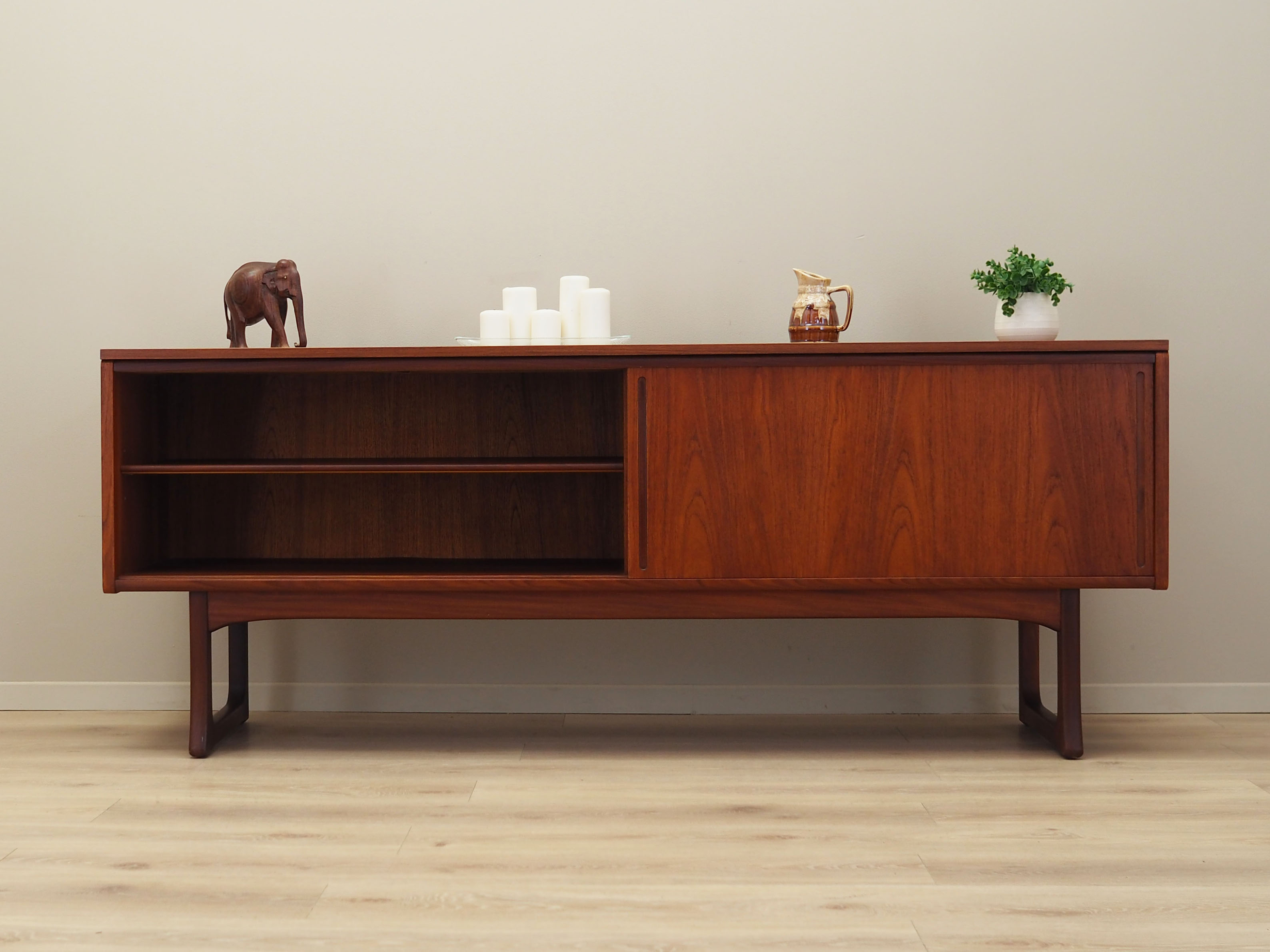Teak sideboard, Danish design, 1970s, production: Denmark