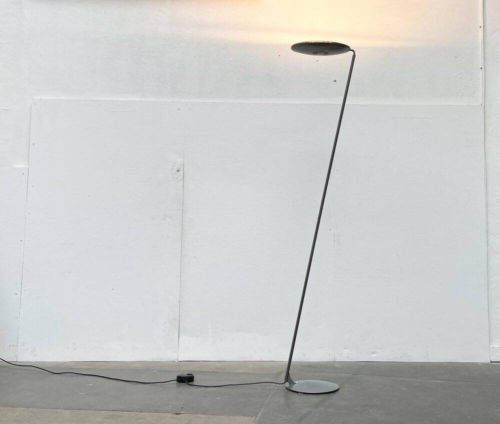 Zeta Terra floor lamp, postmodern Italian by Giuseppe Linardi for Lumina, 1990s.