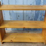 Scandinavian pine shelf