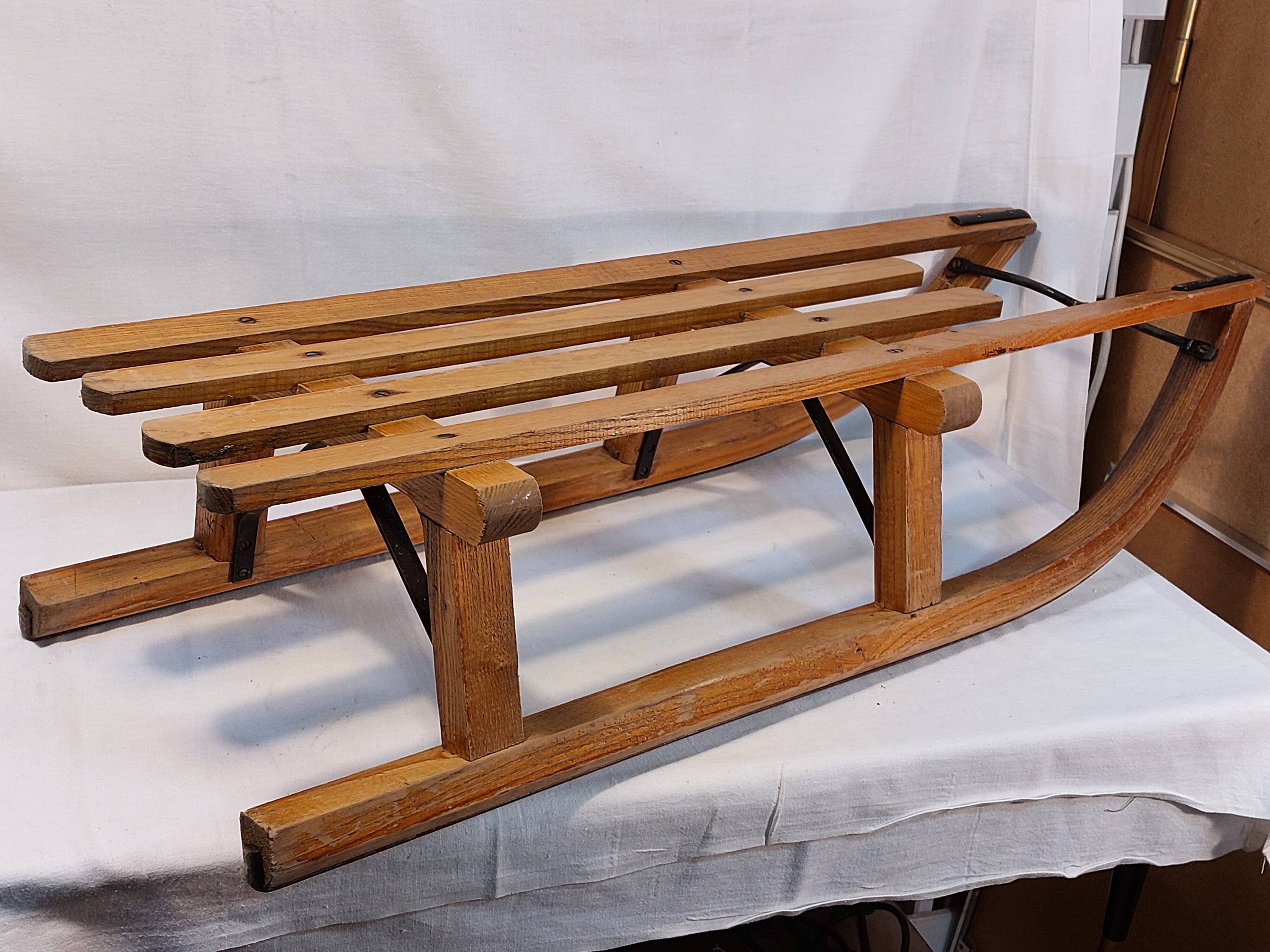 Vintage wooden sled La Hutte - 85 cm - 70s