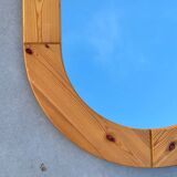 Oval Swedish mirror in pine, Scandinavian design from the 80s