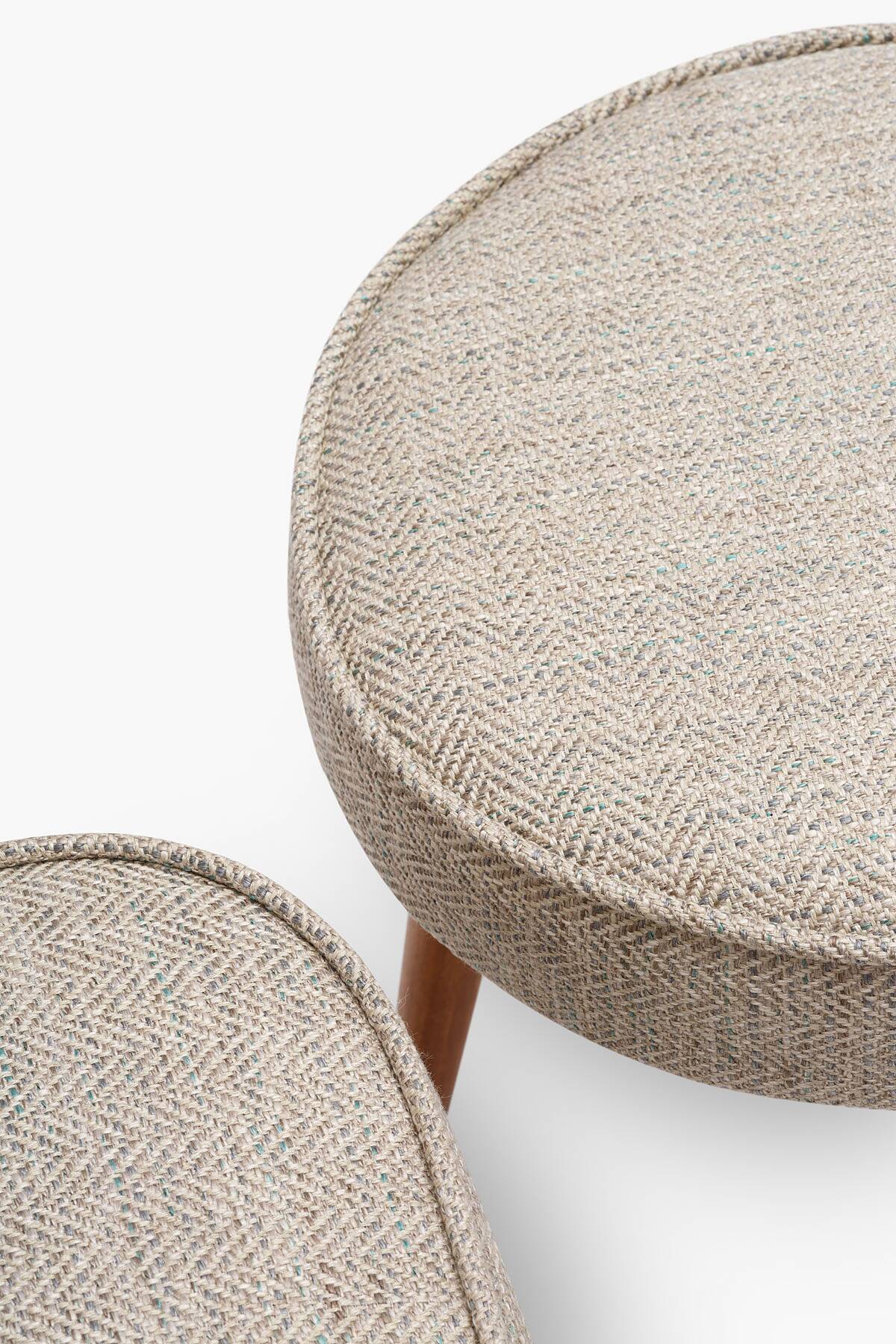 Type 300-177 BUNNY armchair with footrest