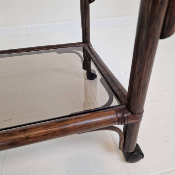 Chariot italien en bentwood et verre fumé, années 1970