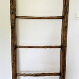 Old wooden ladder / rack