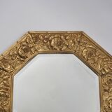 Miroir octogonal antique Arts & Crafts en laiton gaufré à fleurs des années 1920