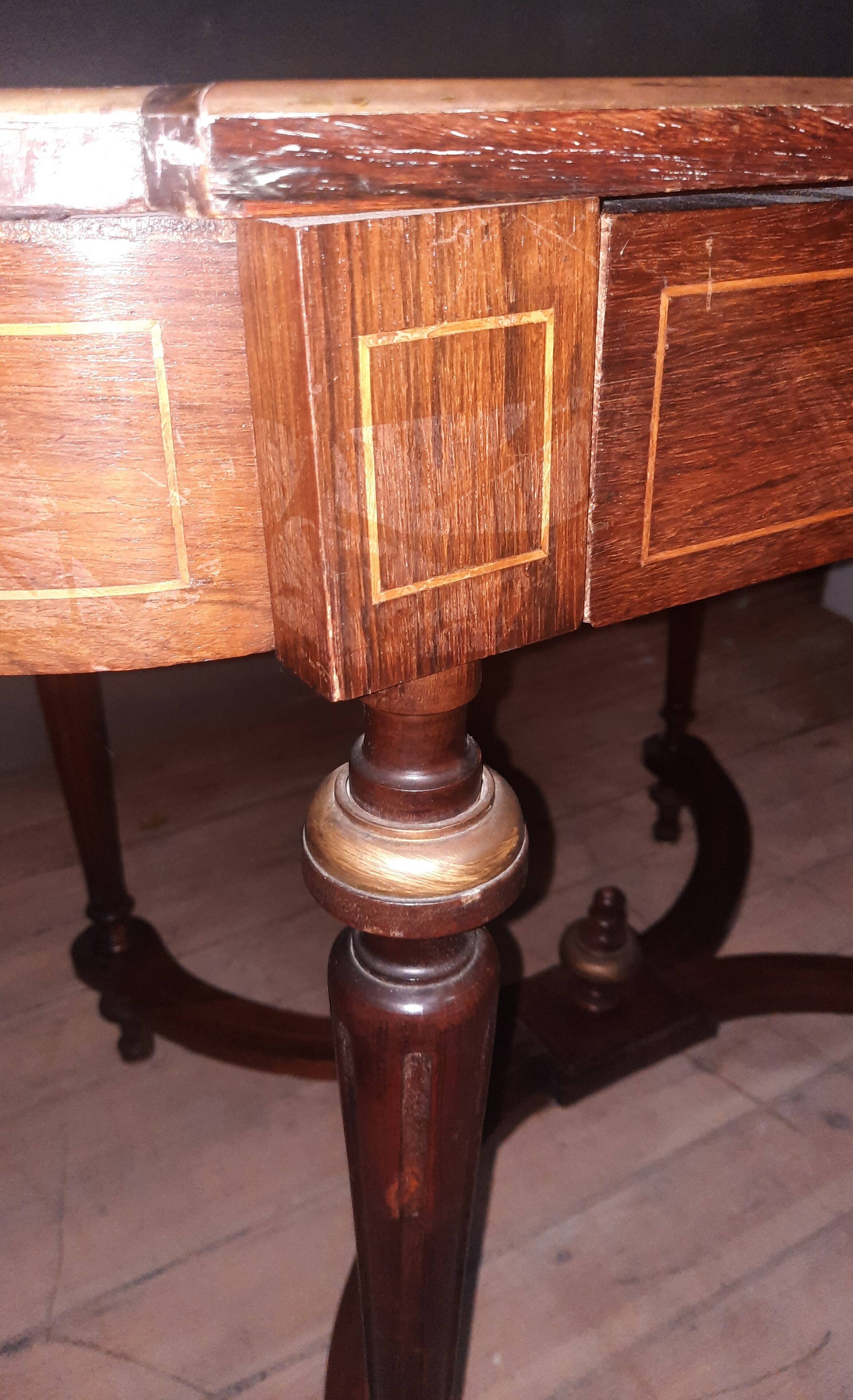 Napoleon III marquetry coffee table