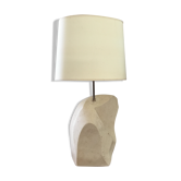 Lampe en pierre sculptée