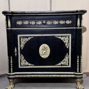 Meuble style Napoléon III "Boulle" en bois laqué