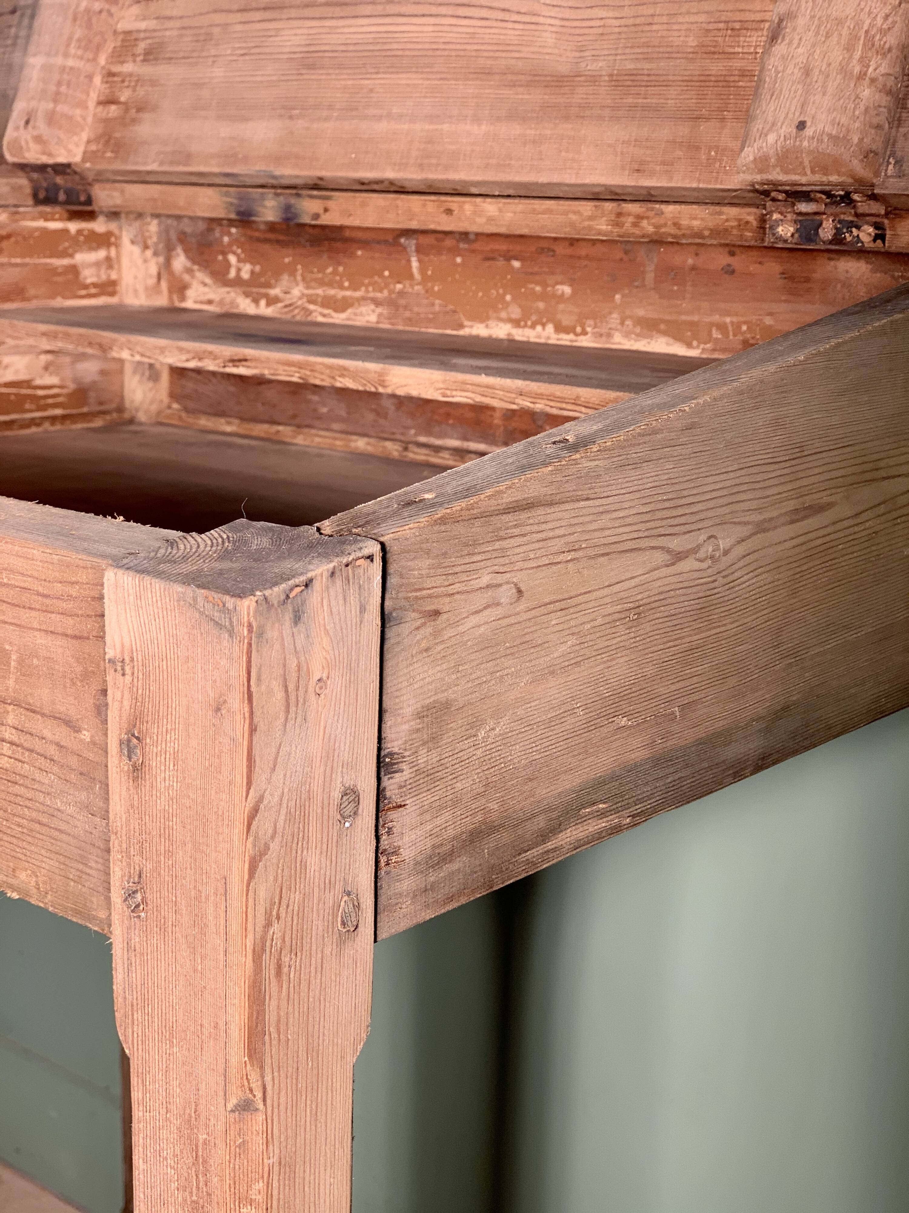 Bureau d’écolier années 50