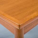 Danish Teak Model 28 Extendable & Reversible Side Table by Poul Hundevad for Hundevad & Co., 1960s
