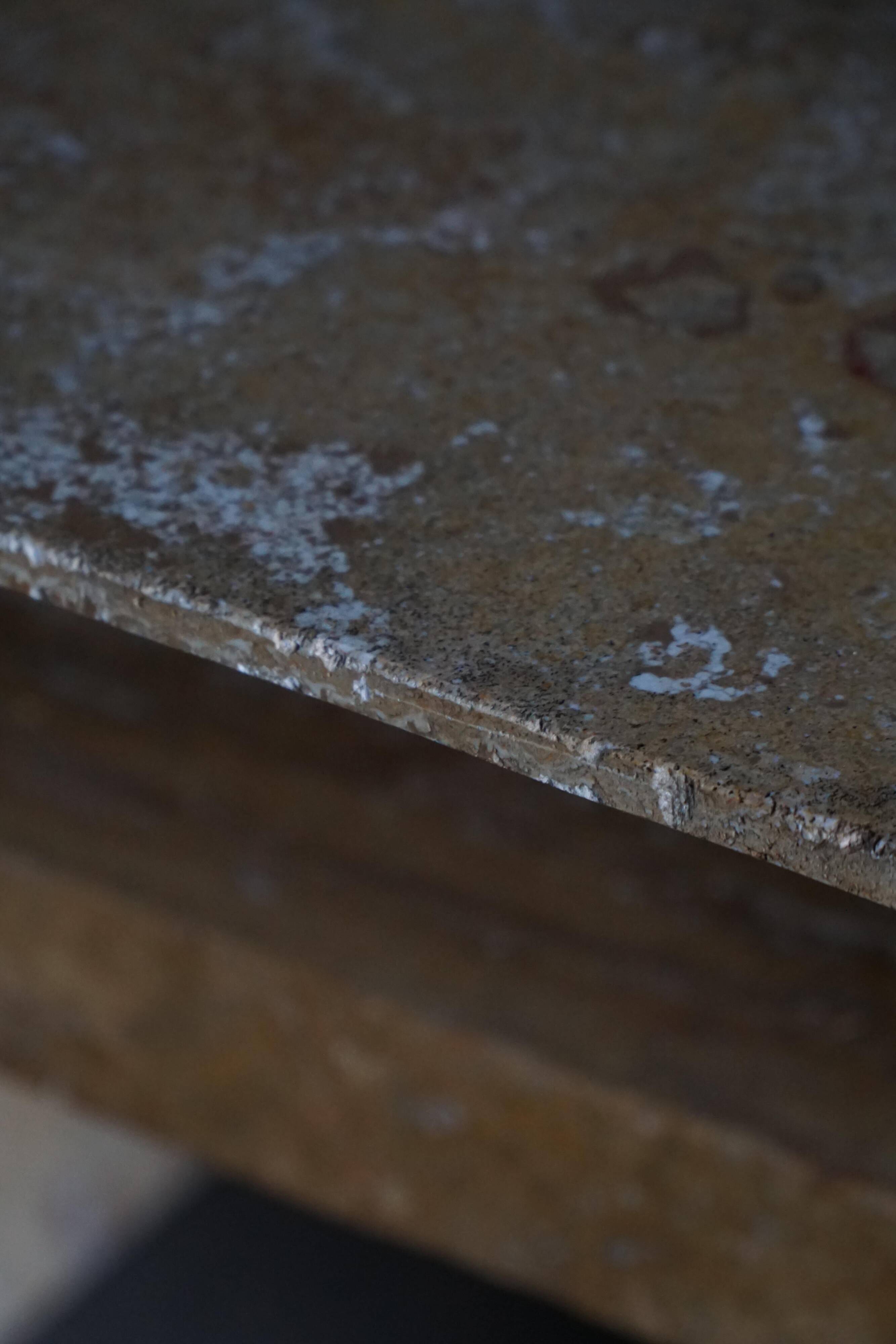 Mid-century rectangular marble coffee table, made in Italy, 1970s.