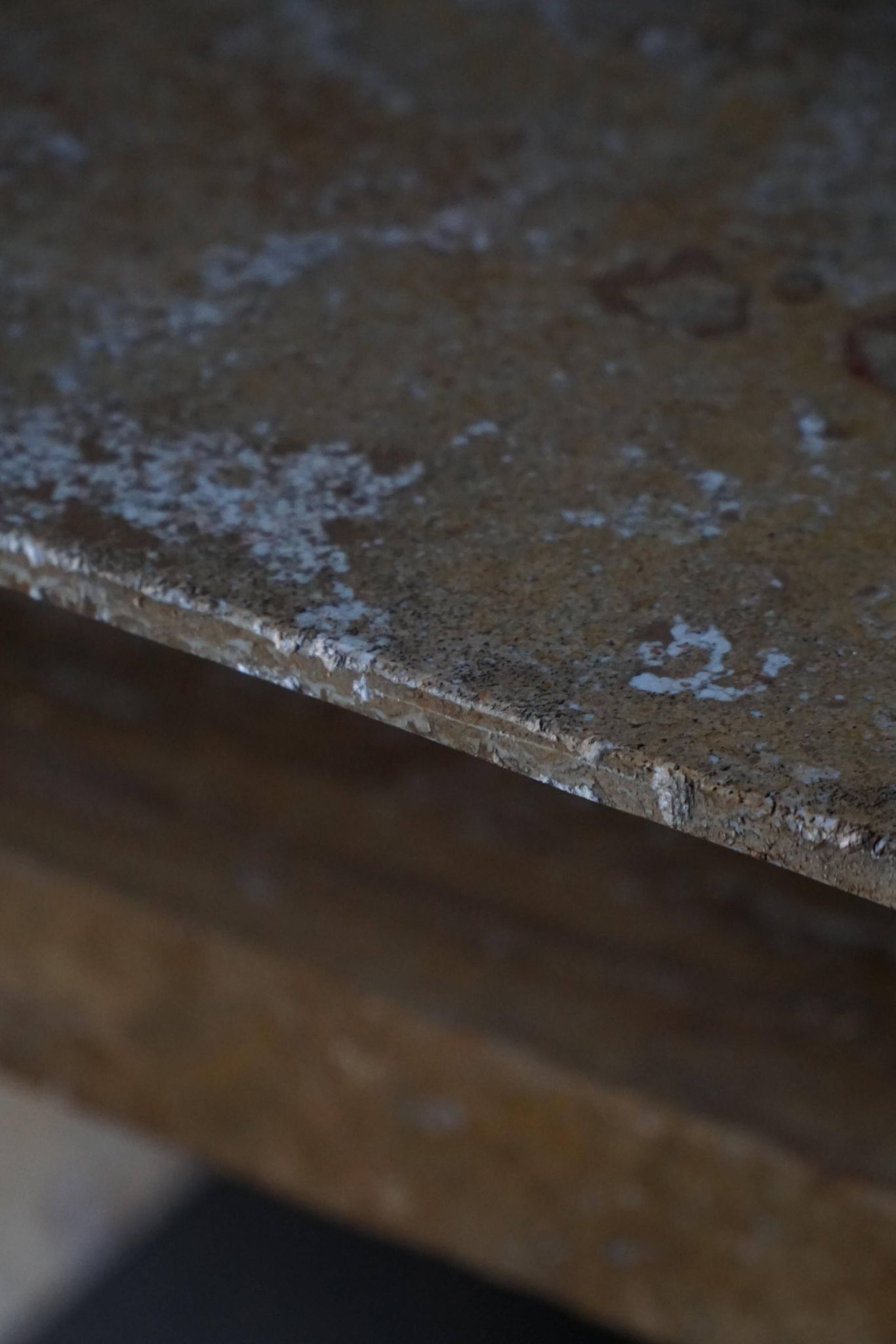 Table basse rectangulaire en marbre du milieu du siècle, fabriquée en Italie, années 1970