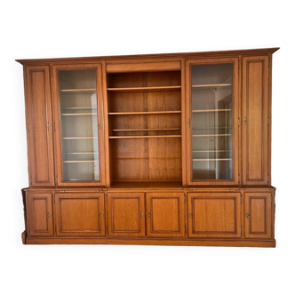 Large wooden library, large dressing room
